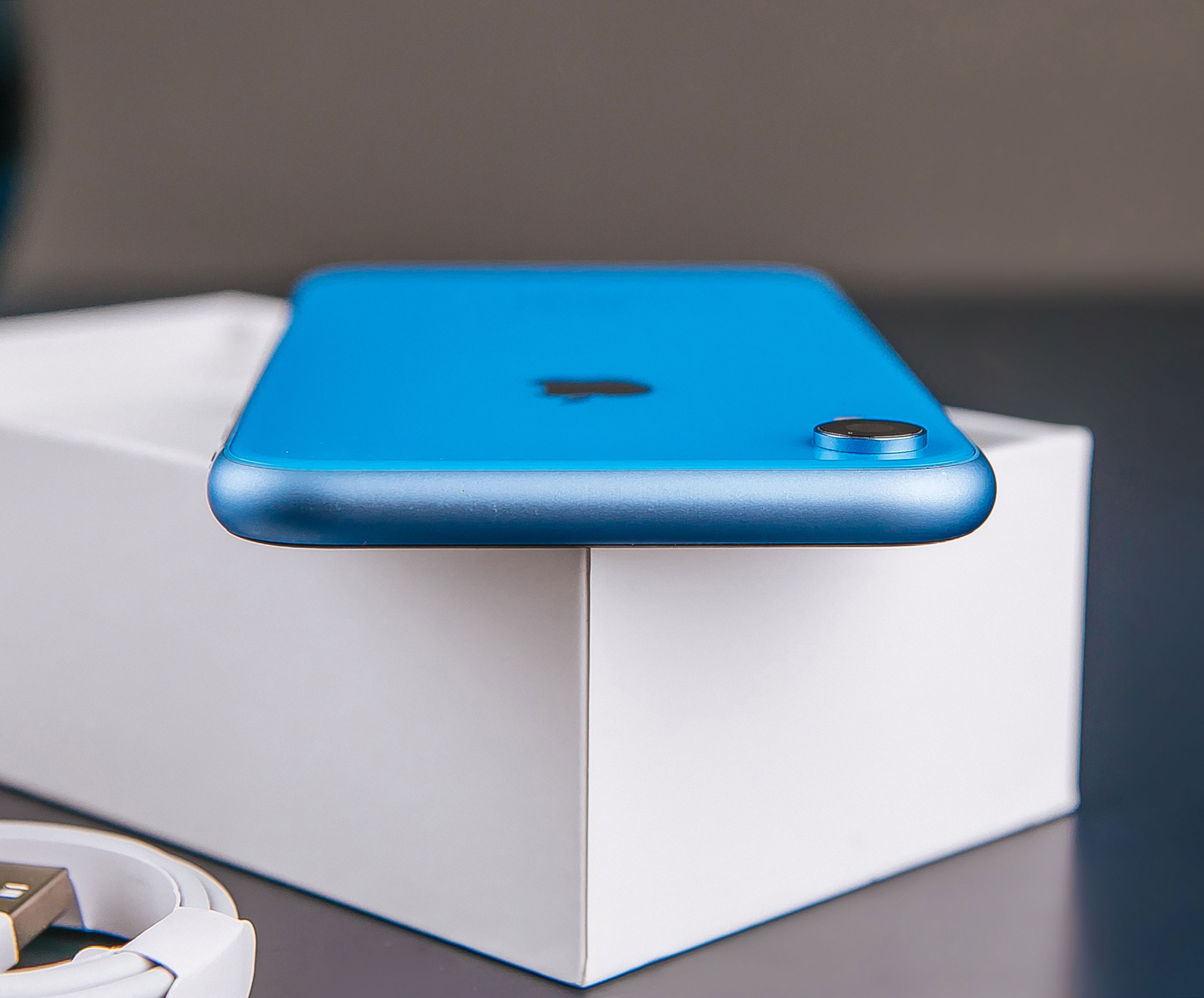 iPhone XR 128GB Blue (MRYH2) б/у